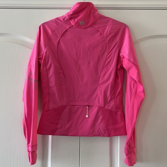 VGUC Lululemon jacket - Picture 9 of 15